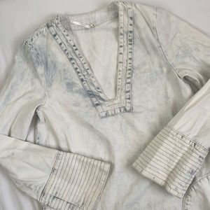Free People Tie-Dye V-Neck Top in Blue and White
